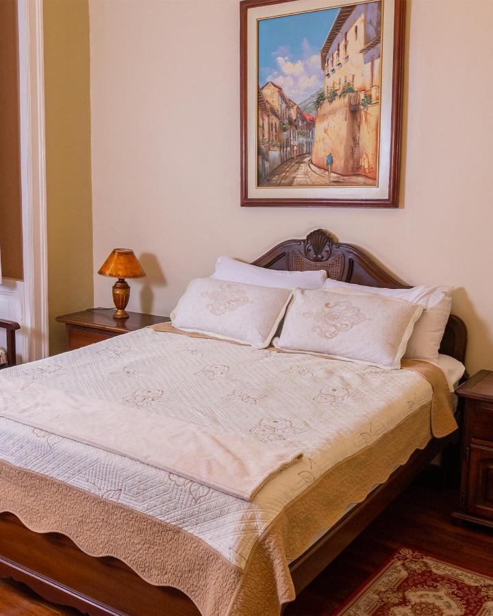 מלון Casa Colonial קיטו מראה חיצוני תמונה